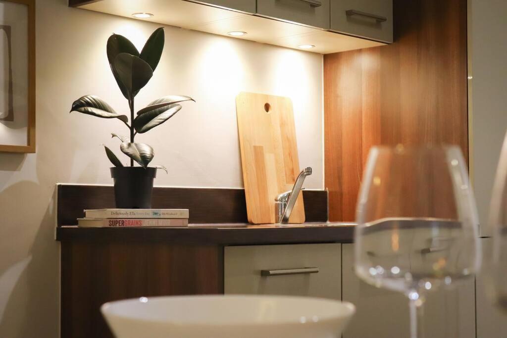 Luxurious Fully Equipped Cowley 1 Bed Apartment With Free Parking Oxford Exterior foto